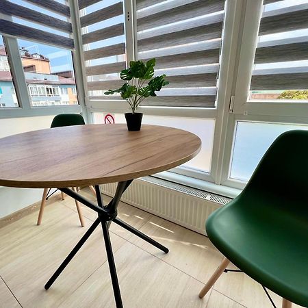 Apartment Premium In Center Ивано-Франкивск Екстериор снимка